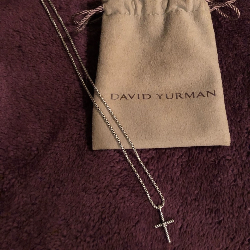 Like new David Yurman Cable Cross Necklace